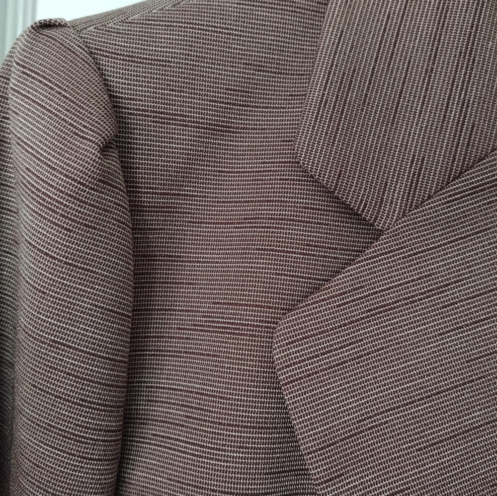 Collections by LeSuit woman's skirt suit - Picture 2 of 3